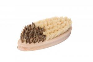 Wooden vegetable brush - with agave and lontar fibres