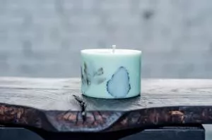 TL Candles Pine scented candle S