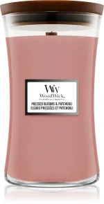 Pressed Blooms & Patchouli scented candle with wooden wick 609.5 g 609,5 g