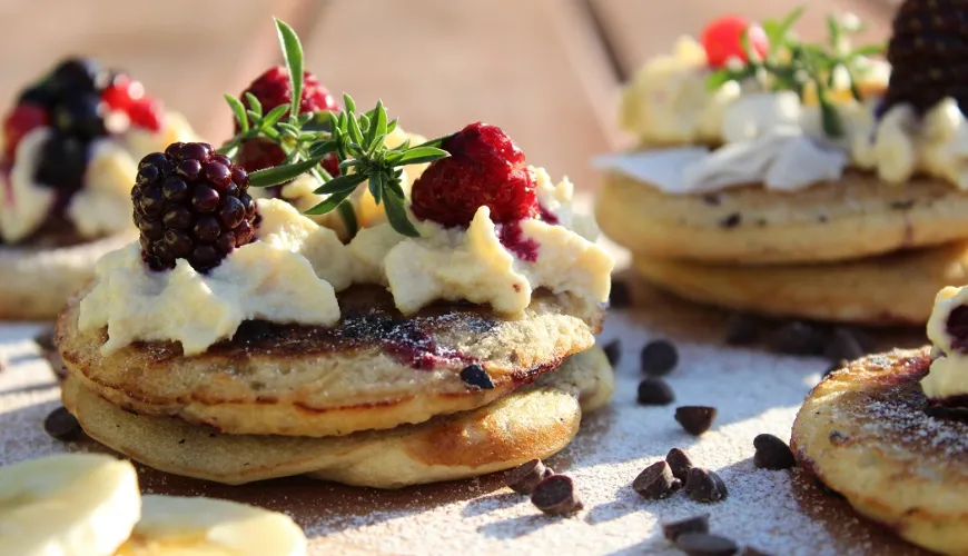 Balanced gluten-free pancakes full of energy