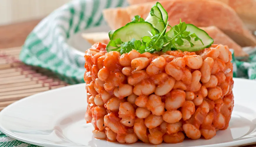 Discover the Magic of Beans in a Simple Tomato Sauce