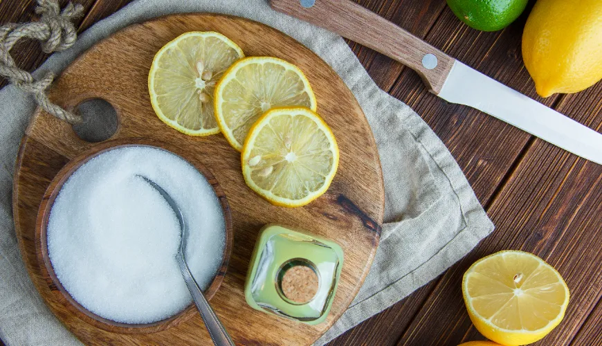 Does drinking baking soda with lemon really have positive effects?