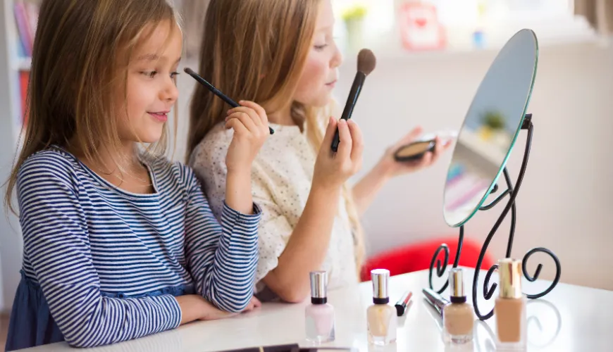 Healthy skin begins with natural cosmetics for young girls