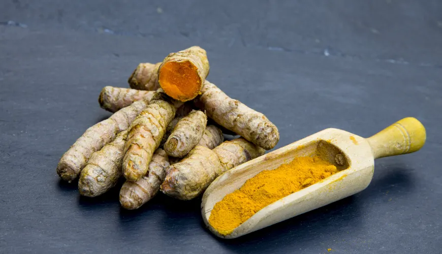 Turmeric on an empty stomach supports detoxification and body vitality