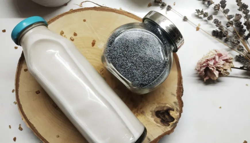 What does poppy seed milk offer and how to use it