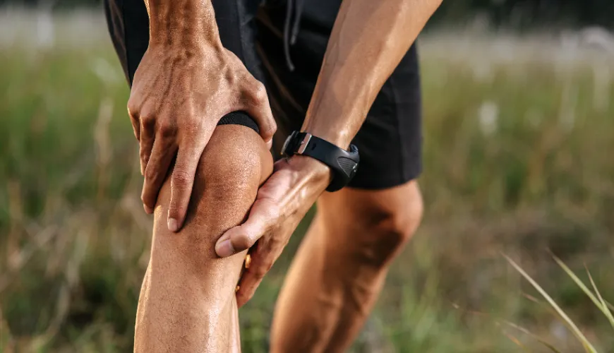 What Causes Knee Cracking and How to Prevent It