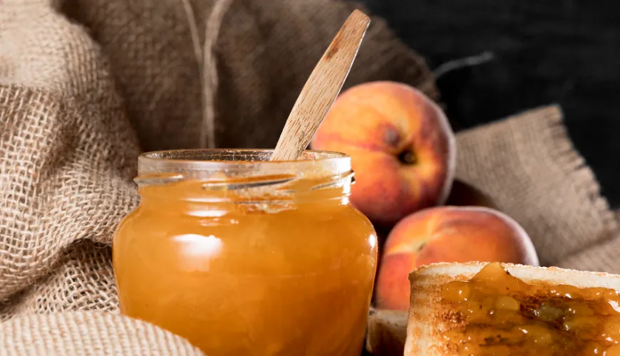 The best apple jam will enchant you with its simplicity