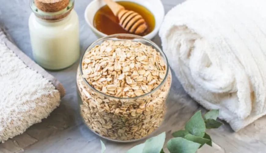 Soothe Your Skin and Mind with an Oatmeal Bath