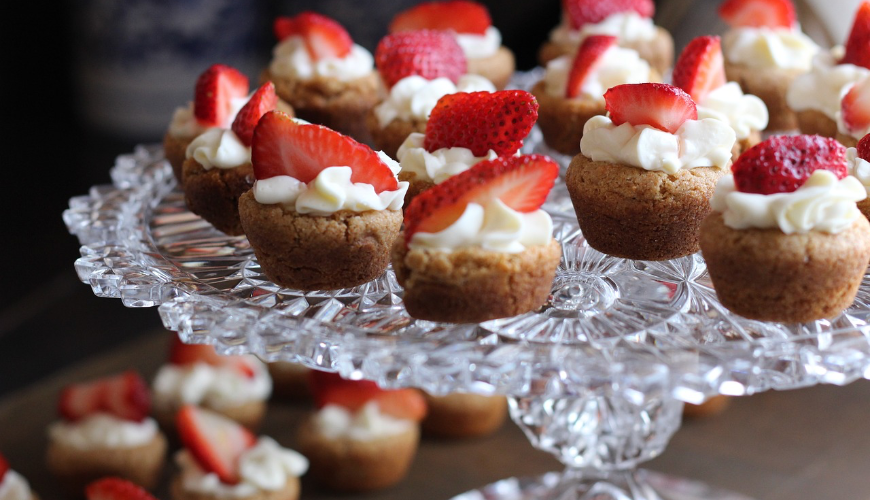 Pudding cookies are the sweet stars of the Christmas table