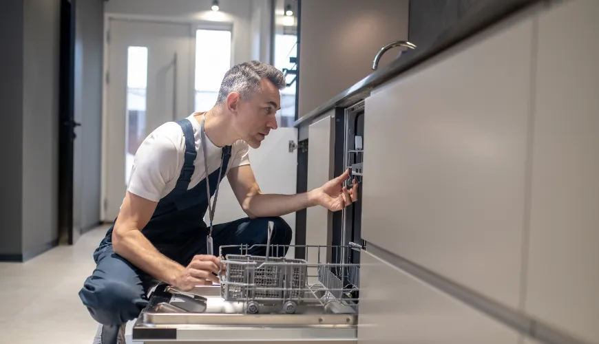 Proper placement of tablets in the dishwasher ensures clean and shiny dishes.