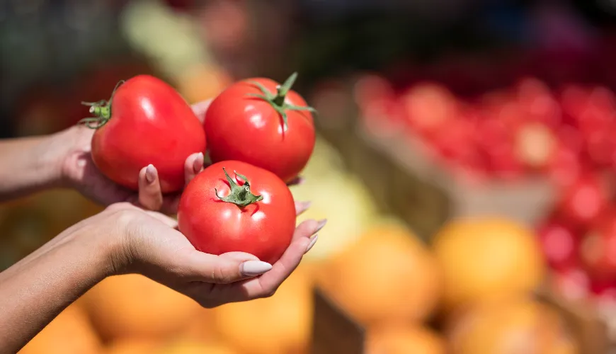 Do Not Ignore Symptoms of Tomato Allergy, They Can Be Serious